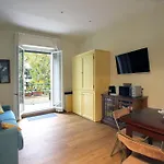 Charming Apartment In Trastevere