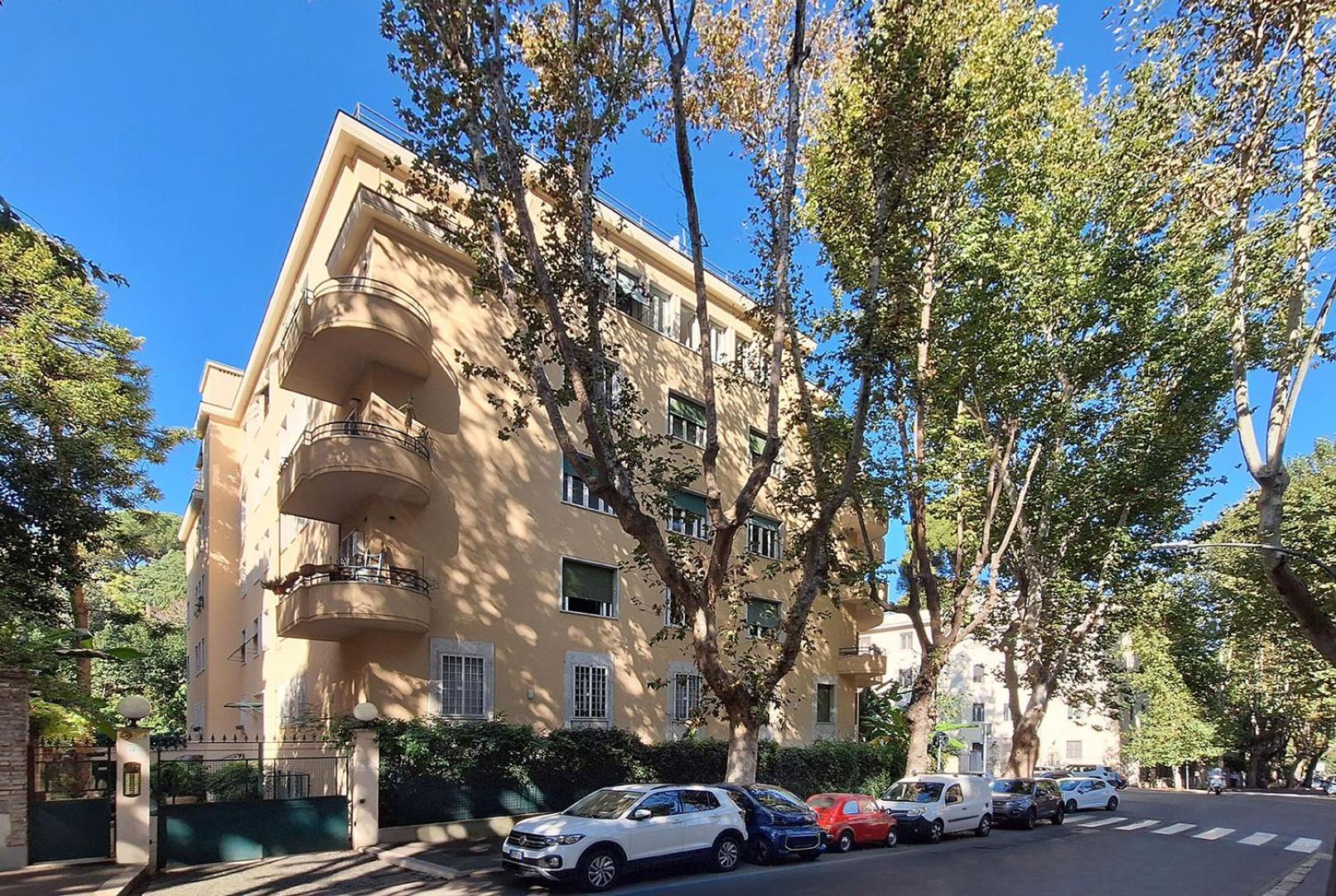 Charming In Trastevere